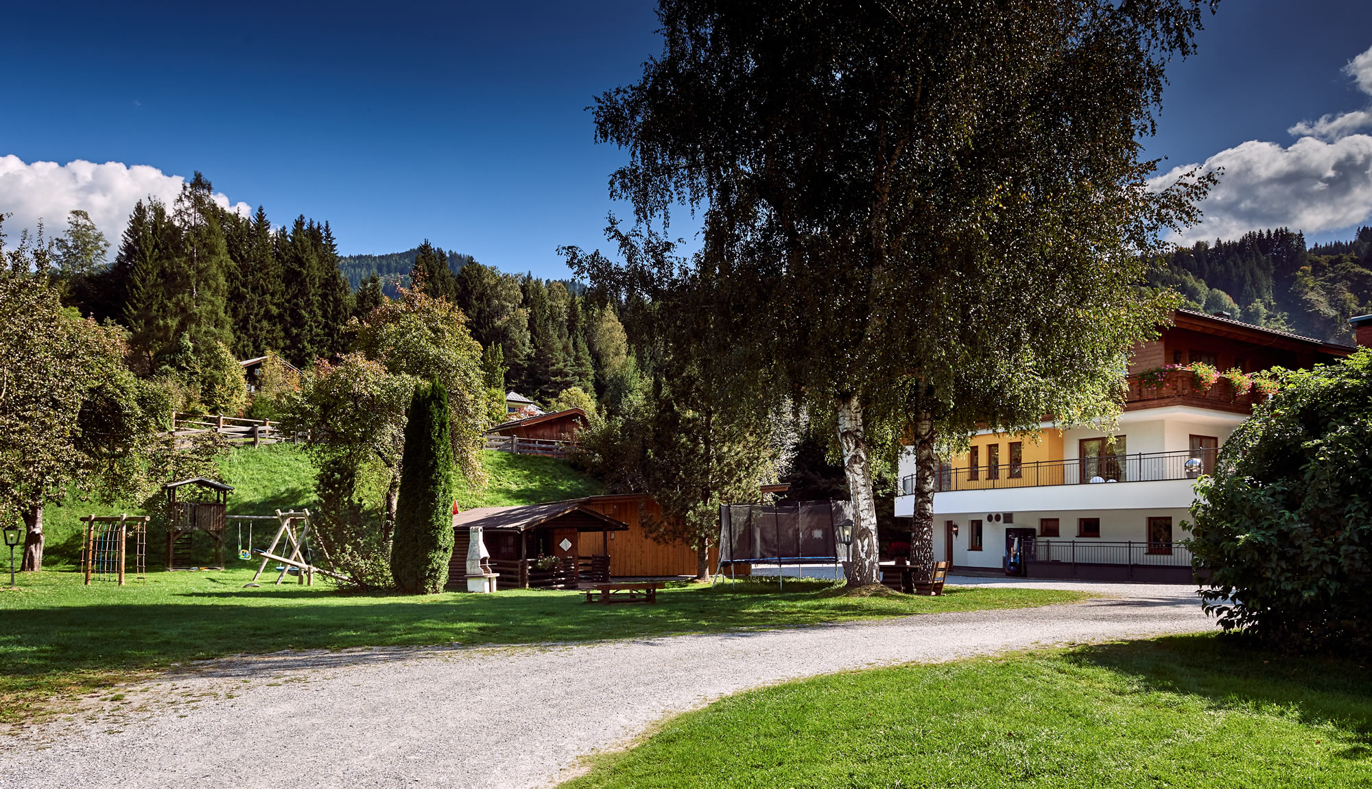 Campingplatz mit toller Ausstattung: Spielplatz, Wellness und vieles mehr in St. Johann im Pongau
