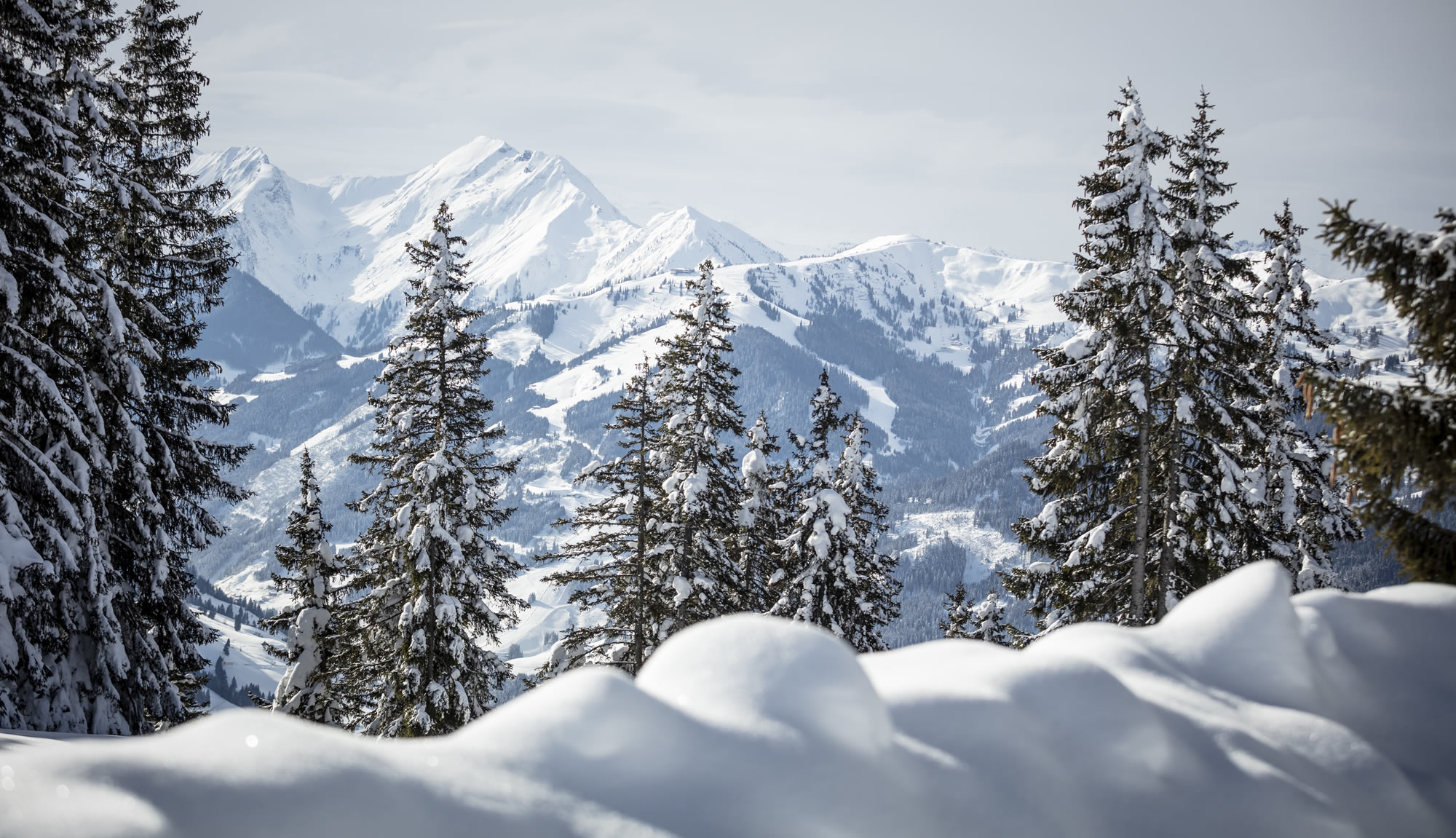 Verschneite Winterlandschaft in St. Johann im Pongau © Mirja Geh Photography